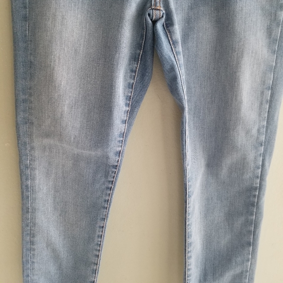 Banana Republic highrise jeans - Picture 15 of 15